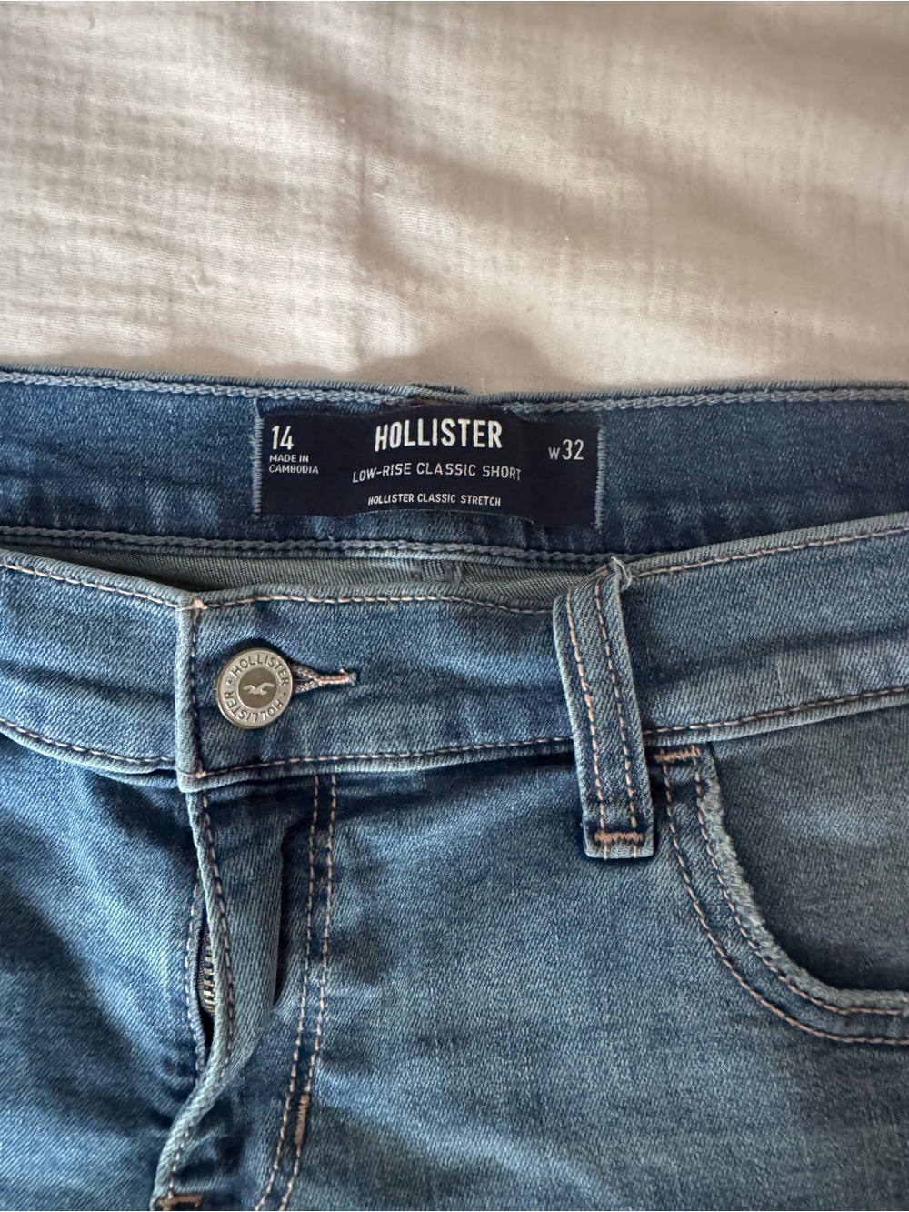 Hollister Women's Mid-Blue Denim Low-Rise Shorts